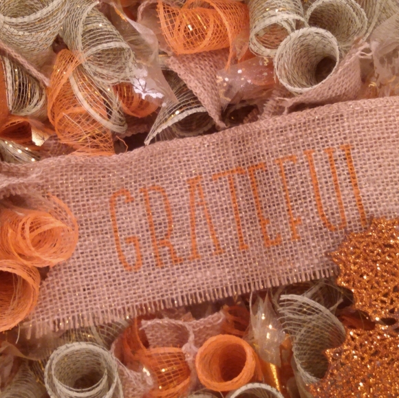 Fall Themed Wreath "Grateful" - Picture 6 of 11